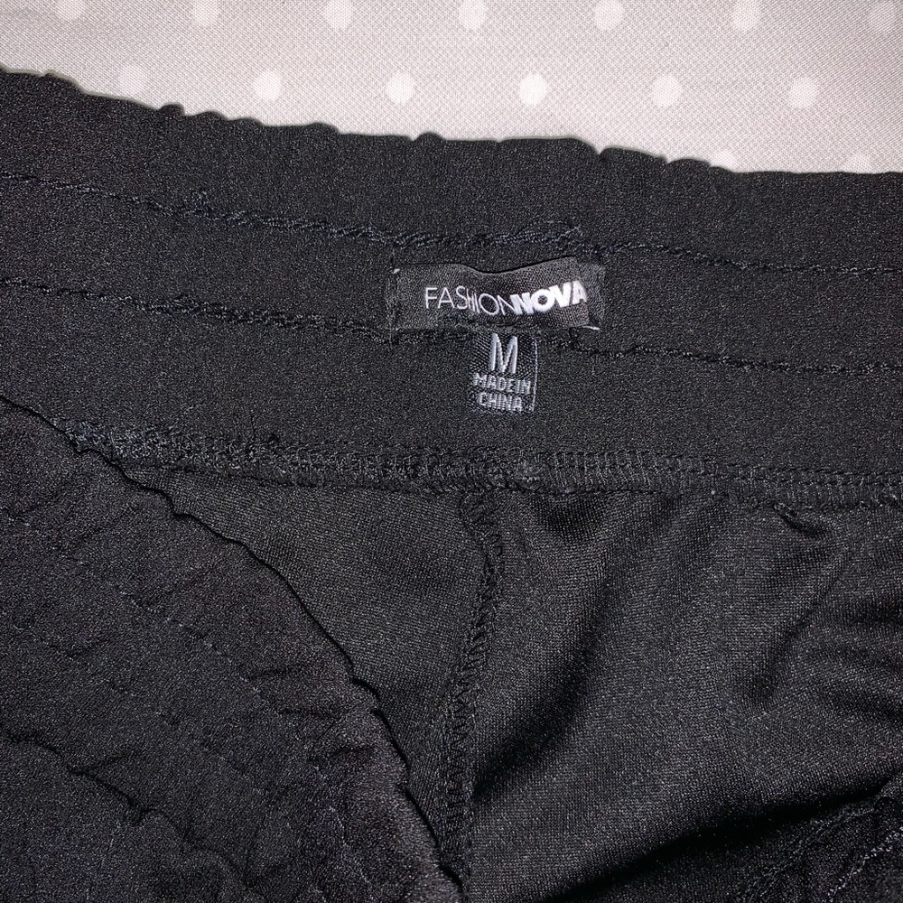 Pants - Picture 3 of 4